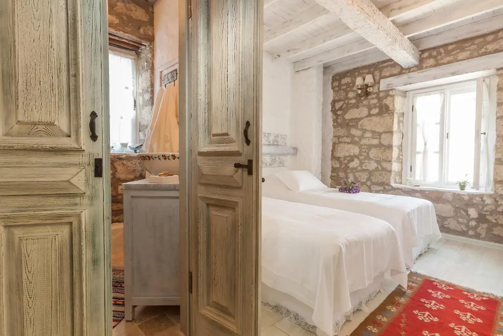 Guest house Yukari Sokak Special Category Hotel Alacati Turkey