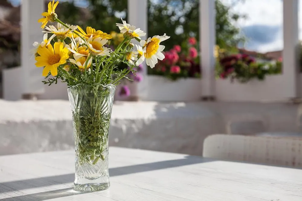 Yukari Sokak Special Category Hotel Alacati 0*,